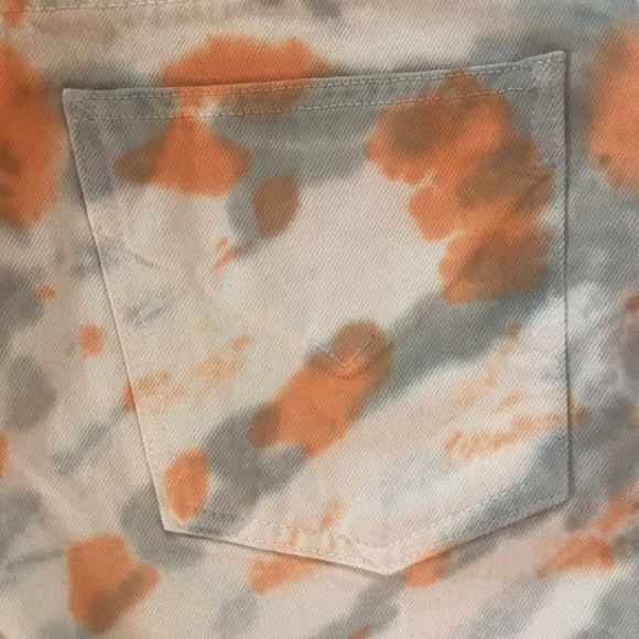 Hudson Mini Tie Dye Biker Shorts Size 28 NWT - Picture 4 of 9